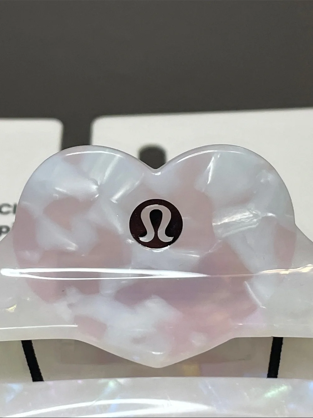 Lululemon Iridescent Heart Extra Large Claw Hair Clip - NWT $28 MSRP